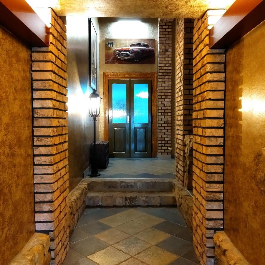 Hotel Cade Písek エクステリア 写真