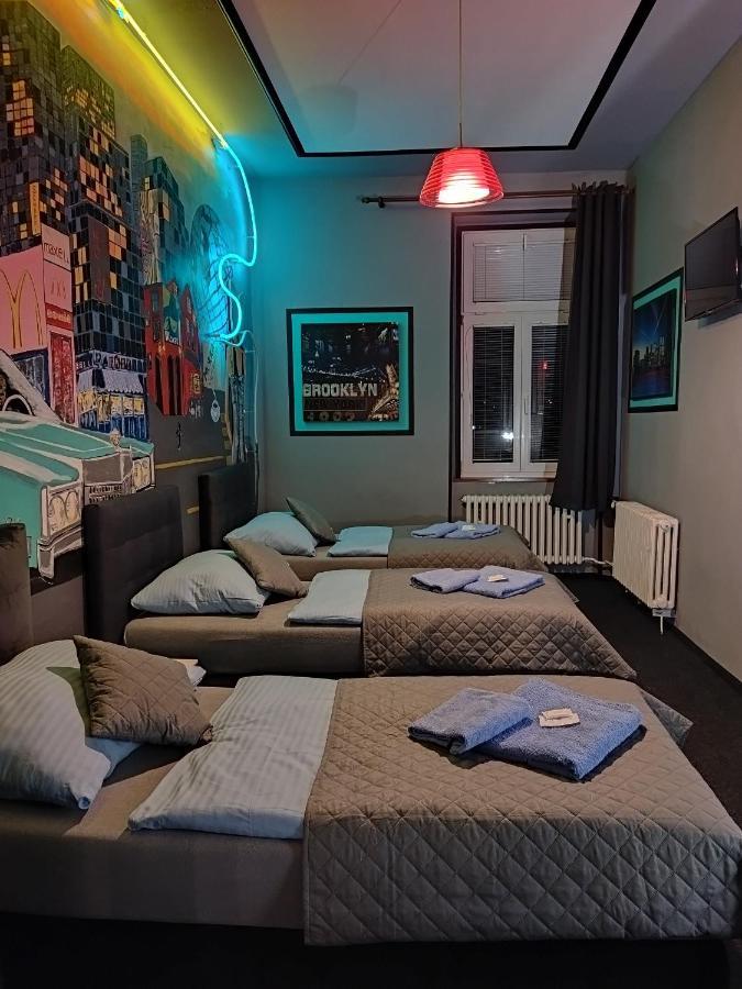 Hotel Cade Písek エクステリア 写真