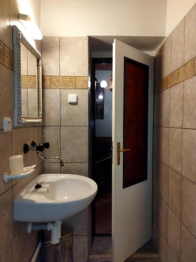 Hotel Cade Písek エクステリア 写真